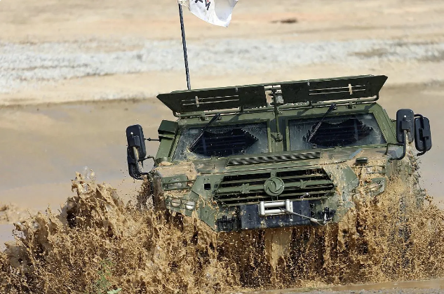 軍用吉普車 軍用吉普車